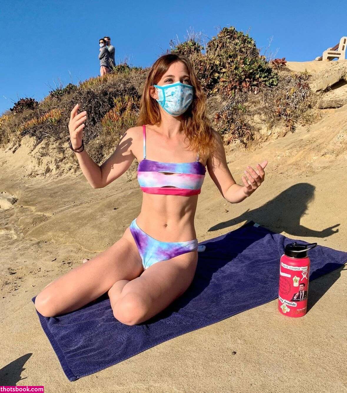 Alexandraqnin Photo #12