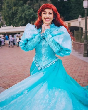 Alexandraqnin Photo #36