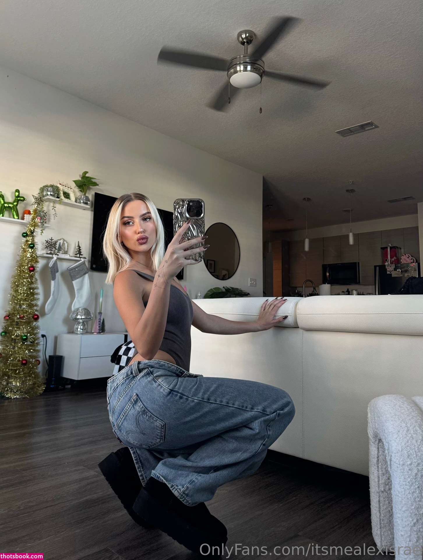 Alexis Rae Photo #30