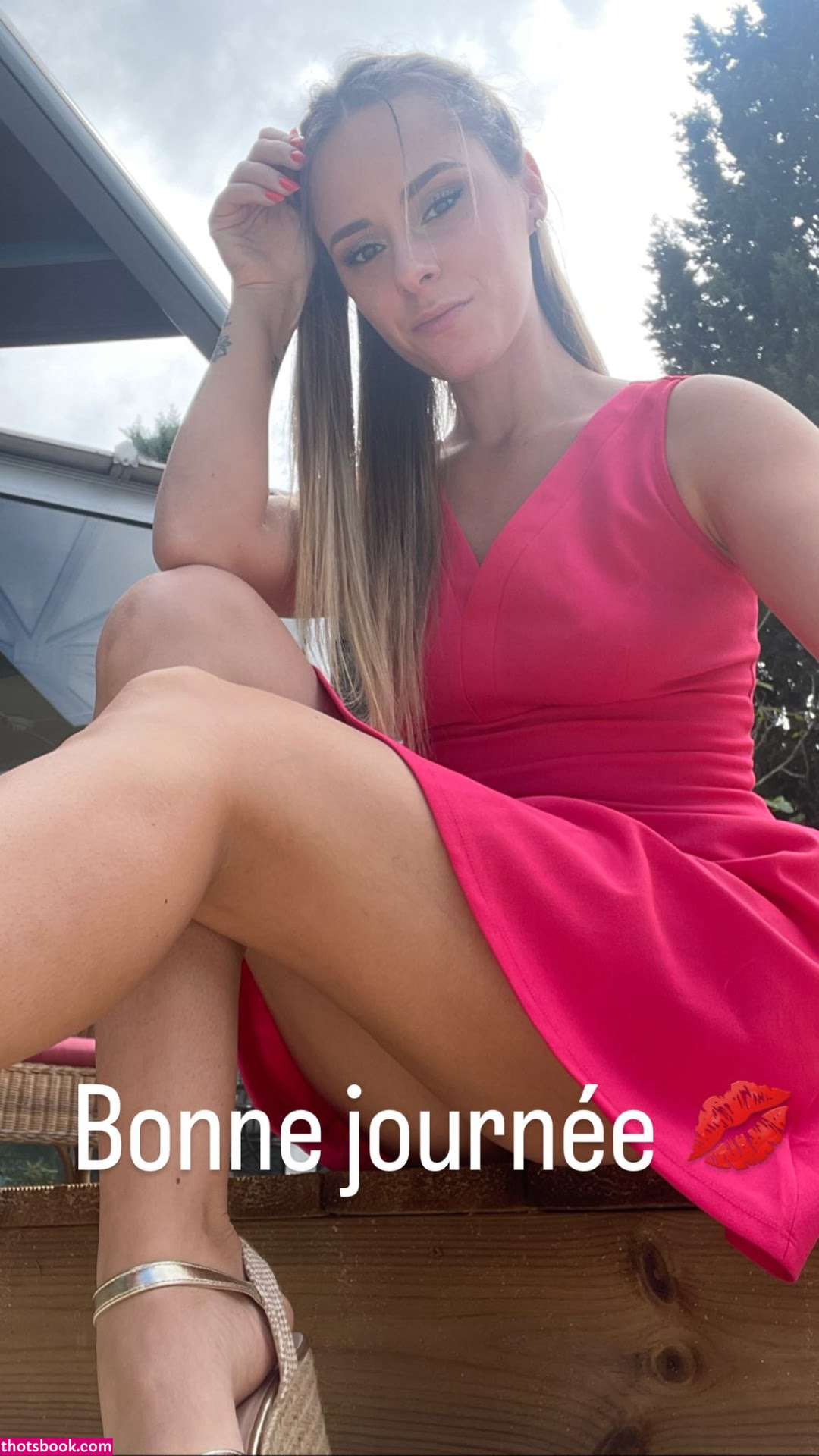 Anita Rover Photo #5