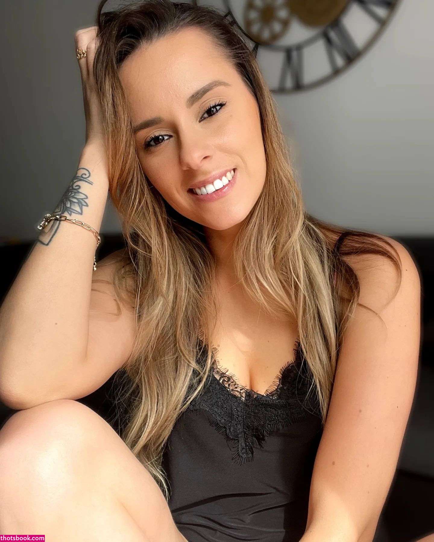 Anita Rover Photo #10