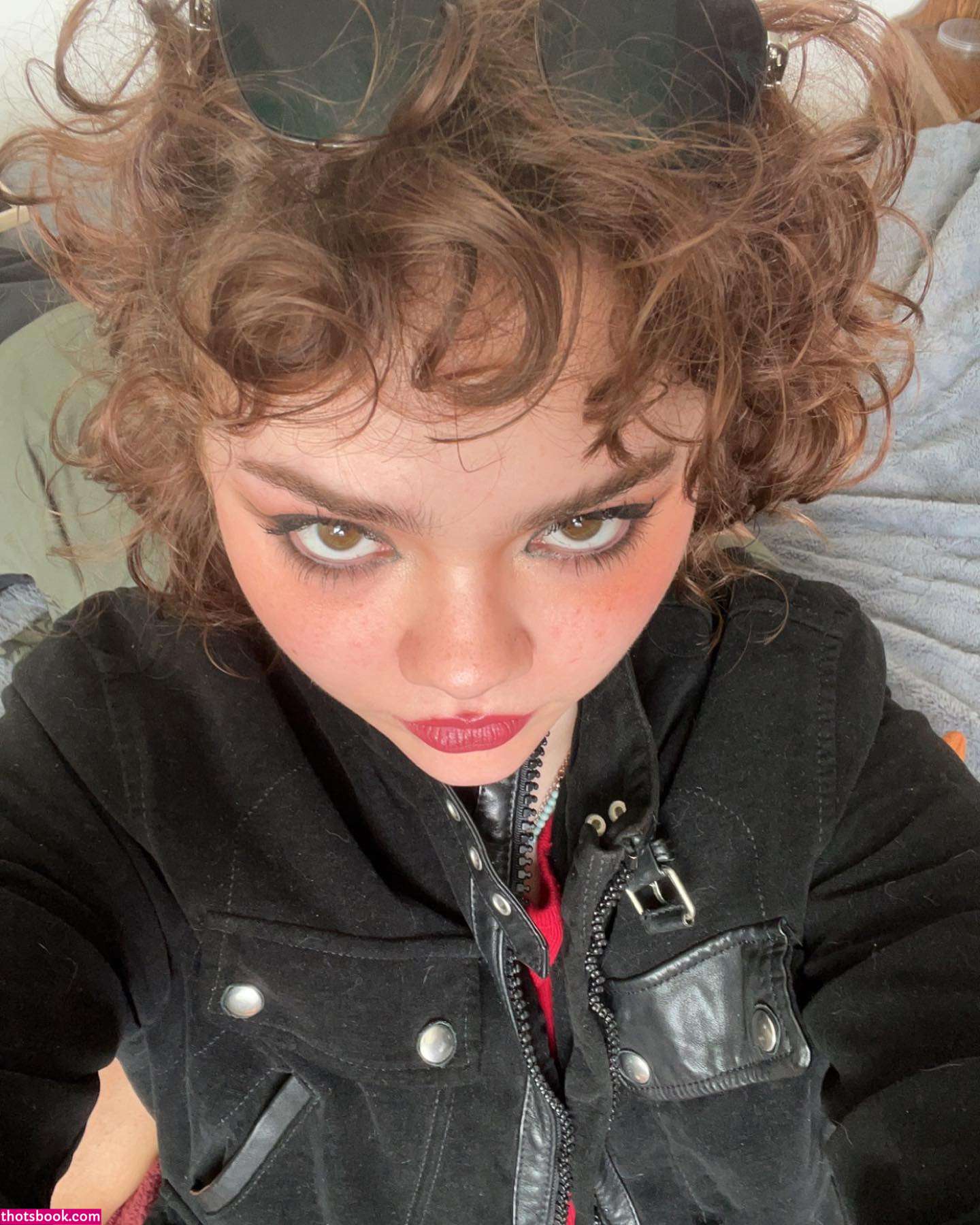 Hannah Alligood Photo #11