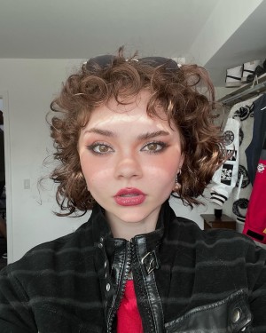 Hannah Alligood Photo #9