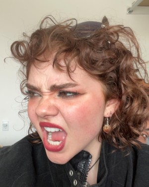 Hannah Alligood Photo #10