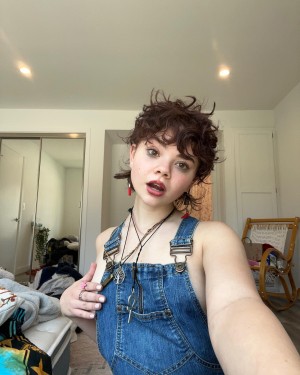 Hannah Alligood Photo #16