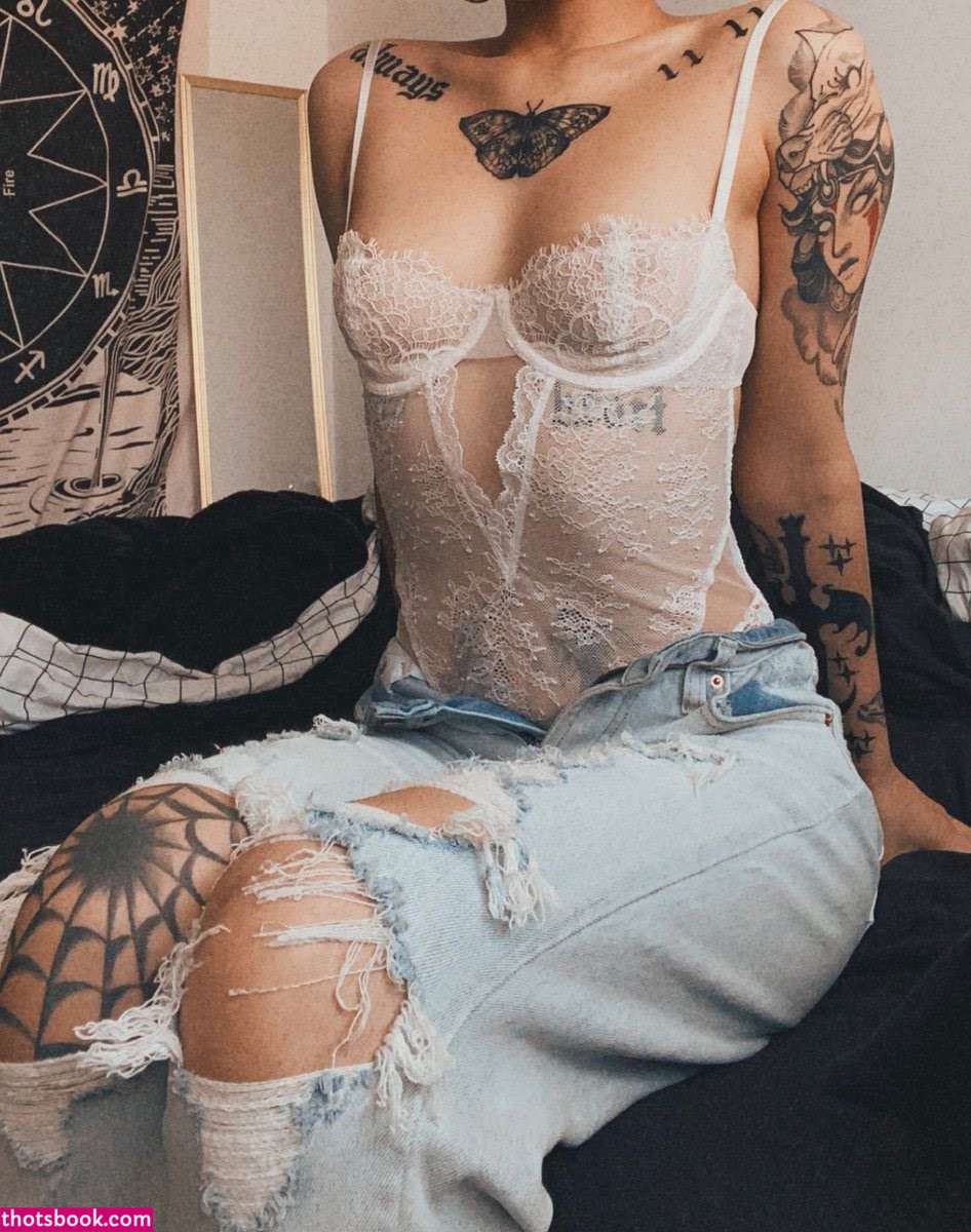 Ne0nprincess Photo #88