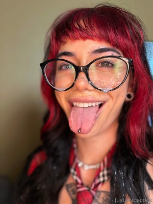 Ne0nprincess Photo #112