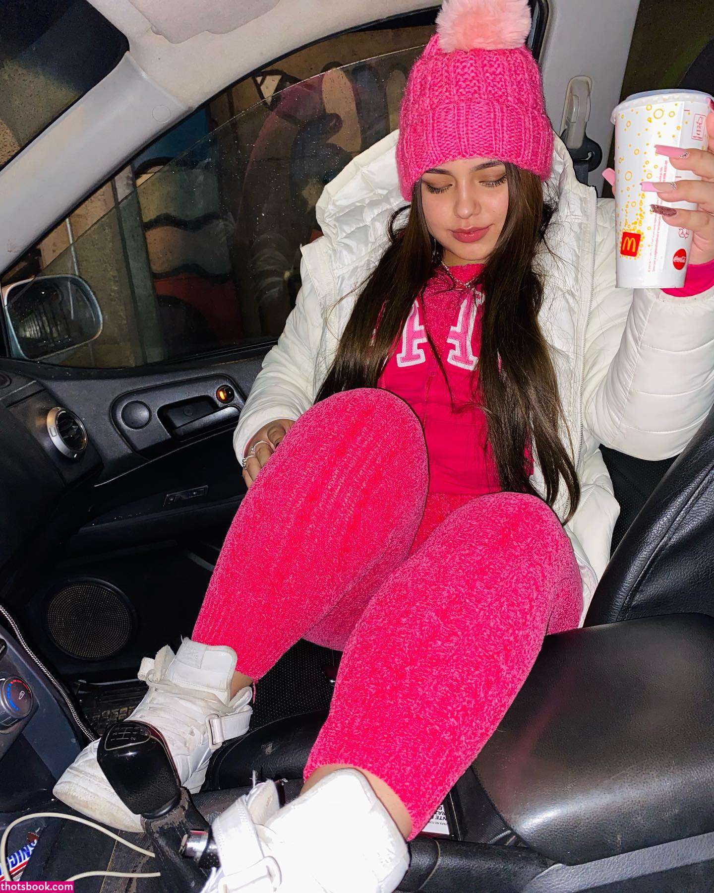 Vaisita Gellona Photo #4