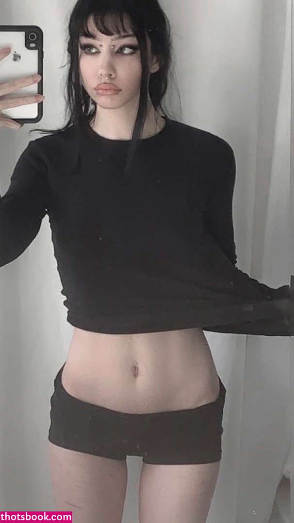 vampyr3wife Photo #10