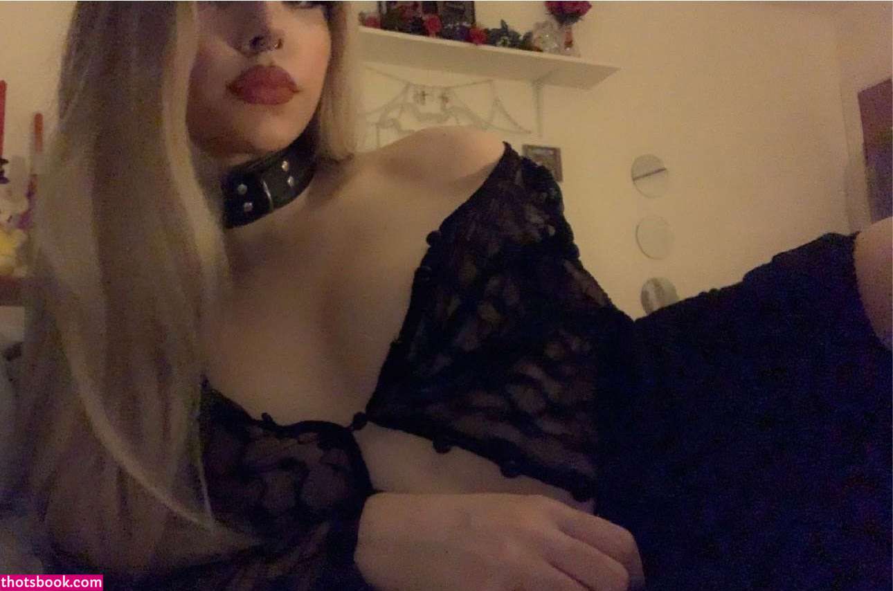 vampyr3wife Photo #32