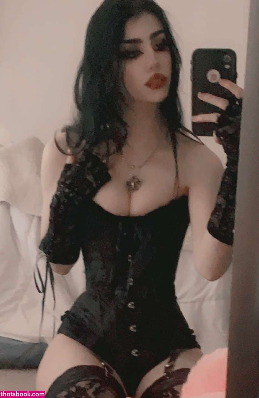 vampyr3wife Photo #46