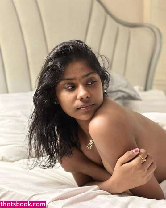 Aishwarya Vadivu Photo #22