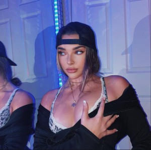 Kendall Vertes Photo #33