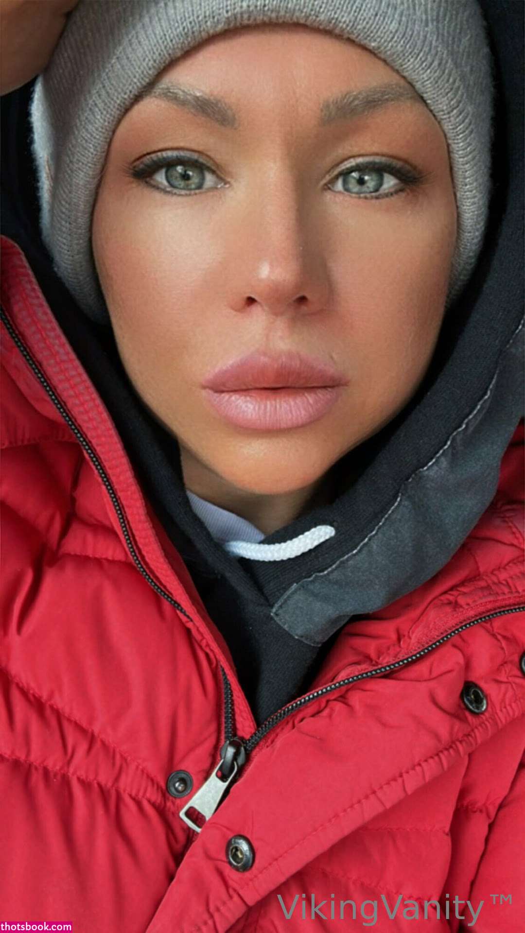 Viking Vanity Photo #24