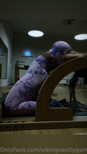 Viking Vanity Photo #22