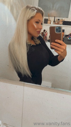 Viking Vanity Photo #32