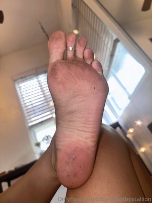 Charlottethestallion Photo #20