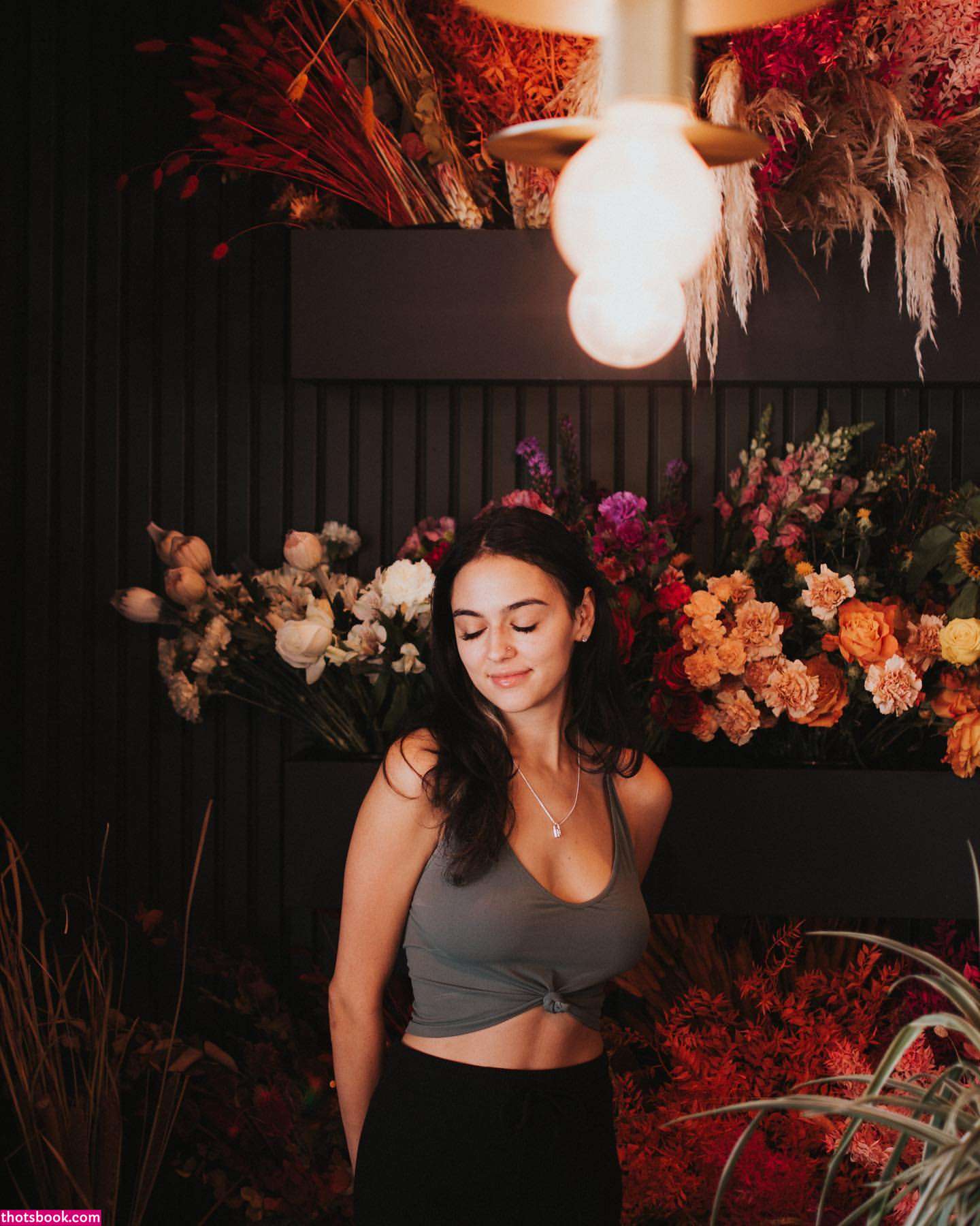 Court Ferris Photo #7