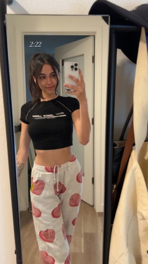 Court Ferris Photo #12