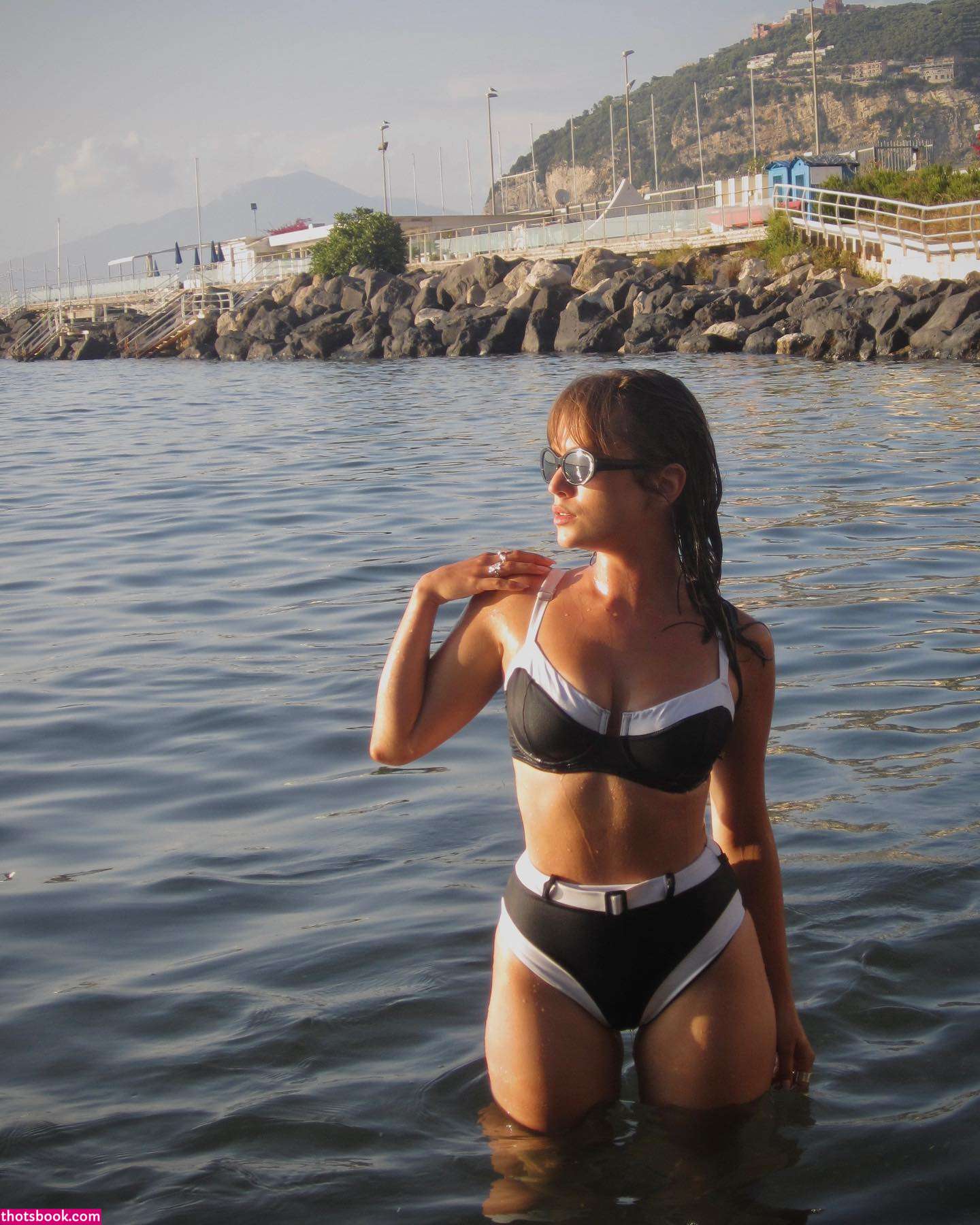 Ella Ballentine Photo #26