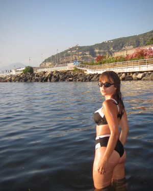 Ella Ballentine Photo #23