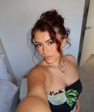 Fern Roberts Photo #42