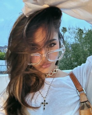 Rayna Vallandingham Photo #11