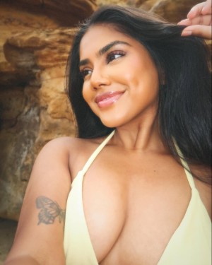 Shaniya Nisha Photo #10