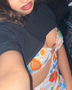 Tommy Genesis Photo #23