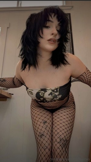 Winnygirl360 Photo #2