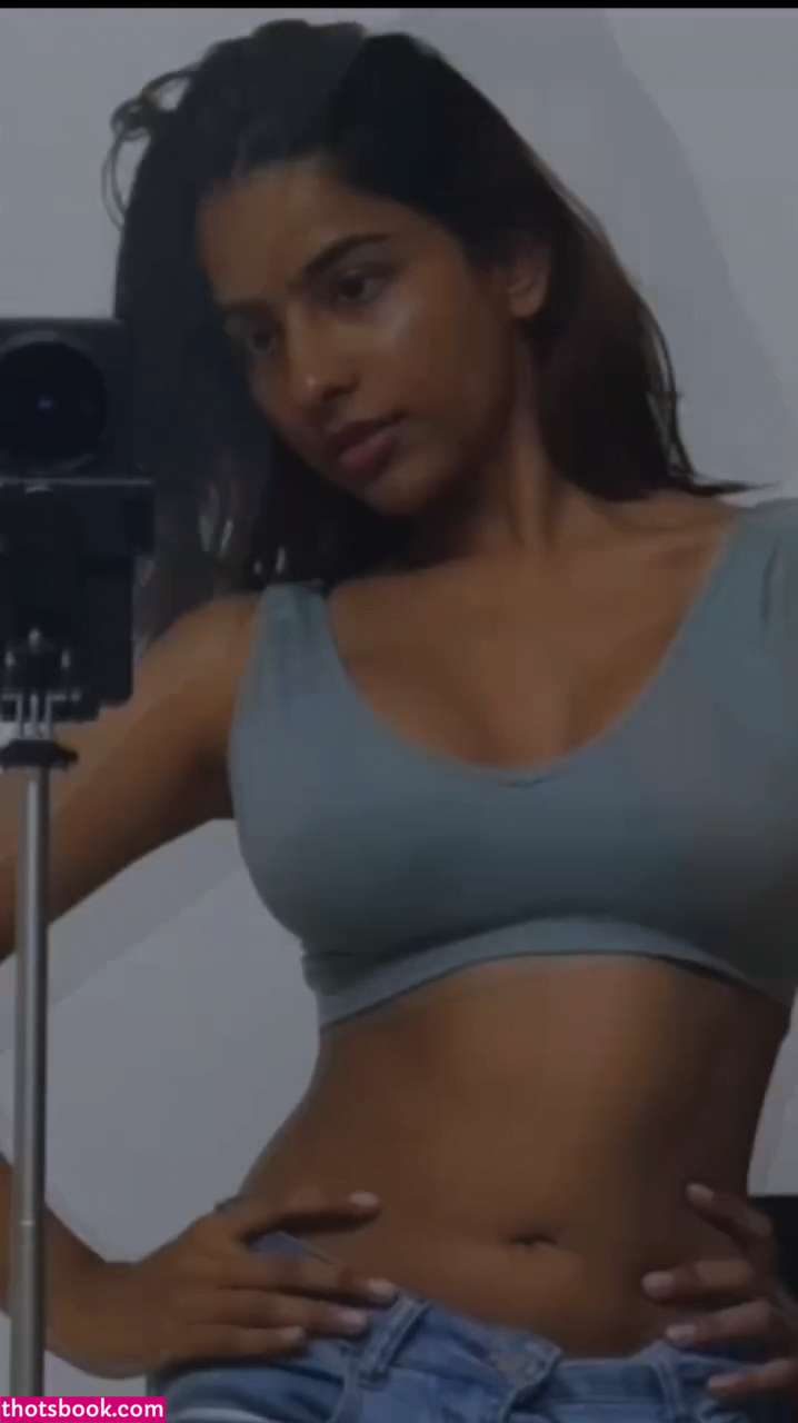 Aurora Sinclair Photo #4