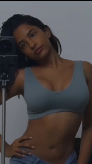 Aurora Sinclair Photo #9