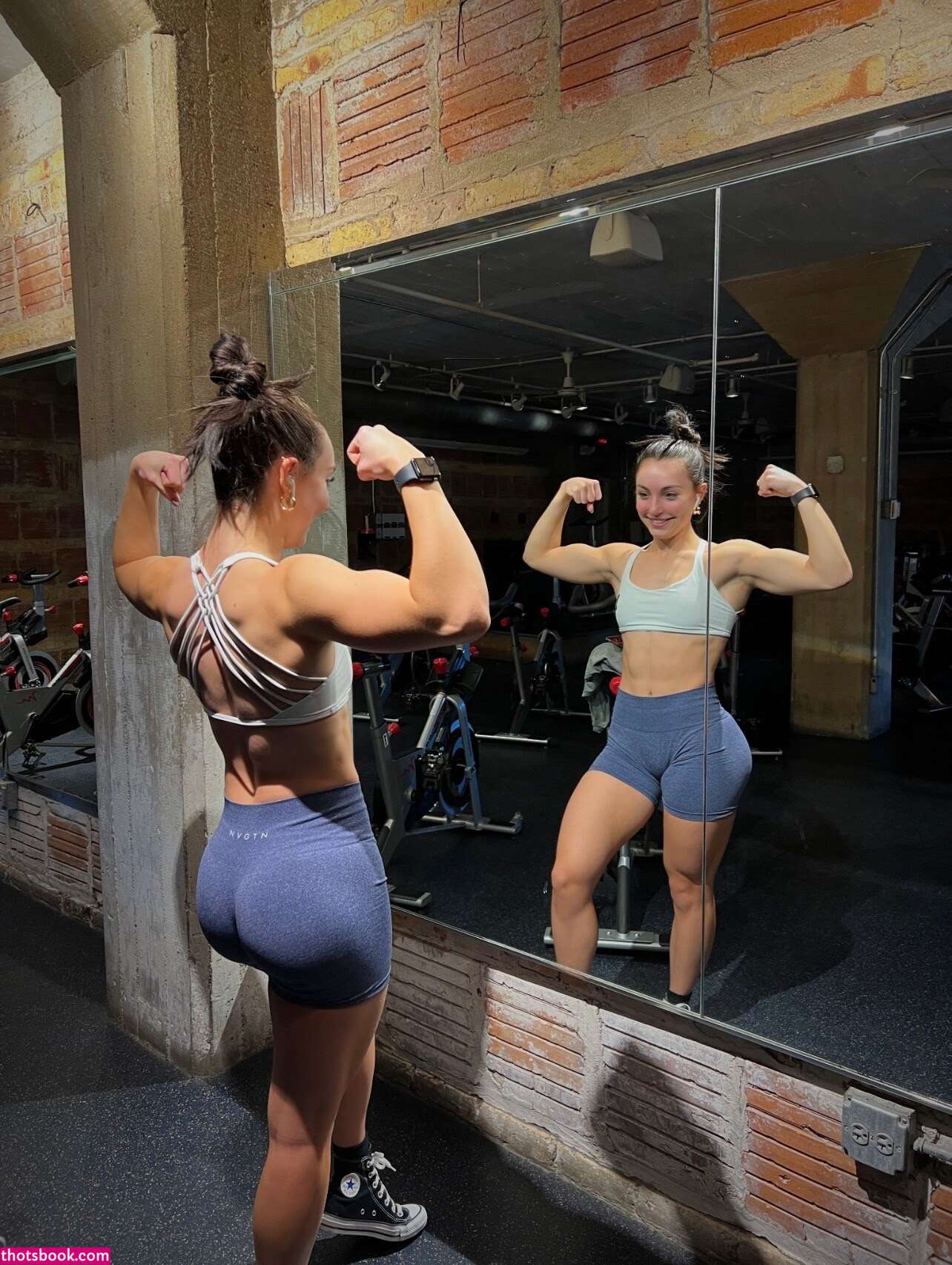 Ava Axelrod Photo #40