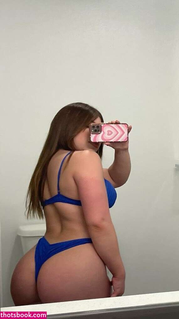 Cheyenne Gonzalez Photo #10