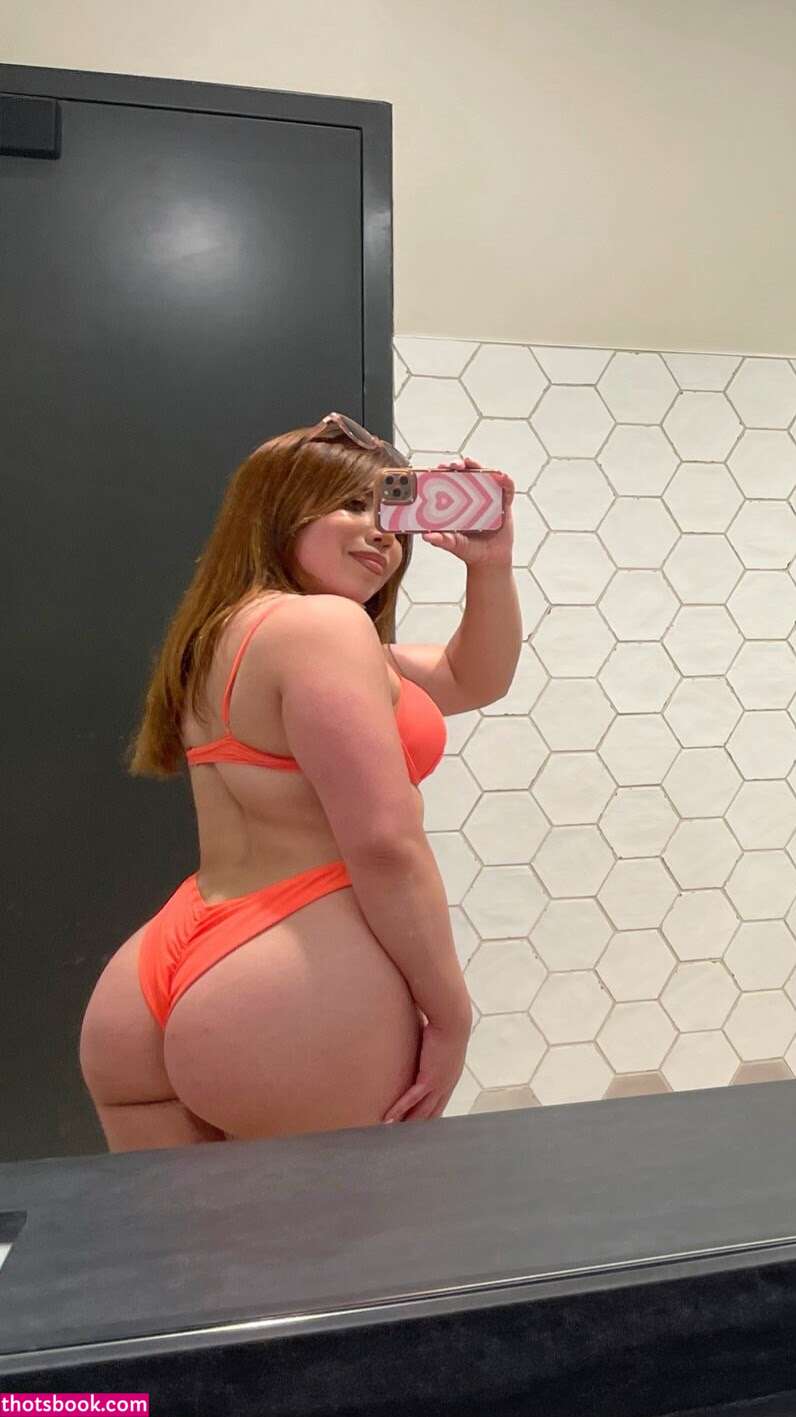 Cheyenne Gonzalez Photo #38