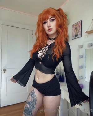 Herbivorewh0re Photo #39