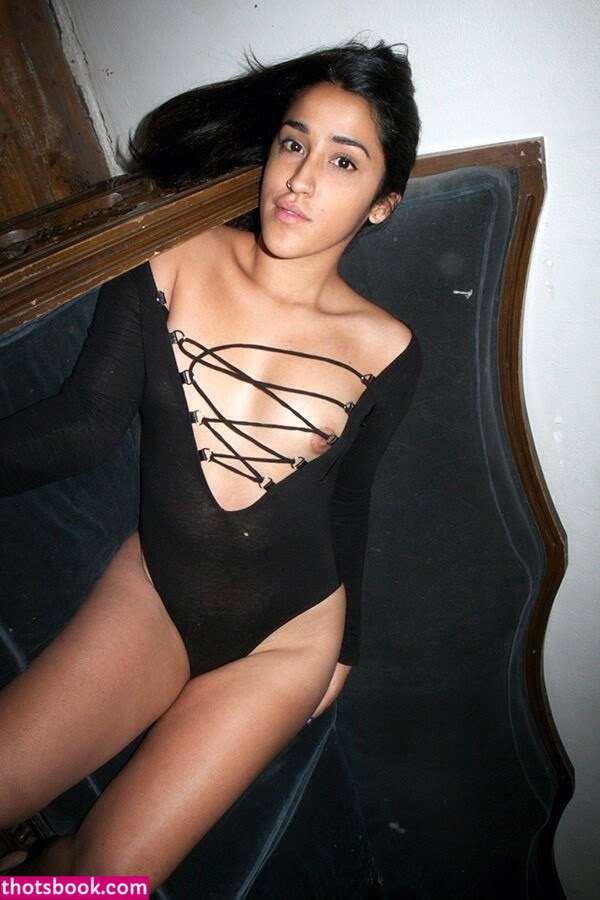 Karina Padilla Photo #4