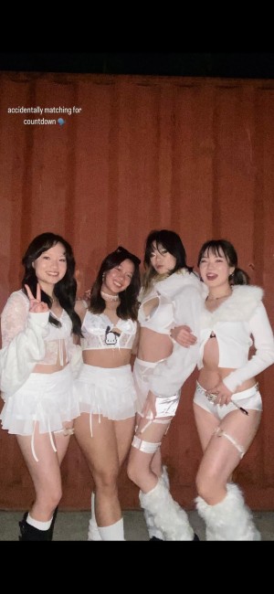 Katwiththeskates Photo #20