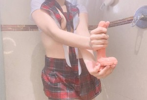 Mariana Kuyuri Photo #8