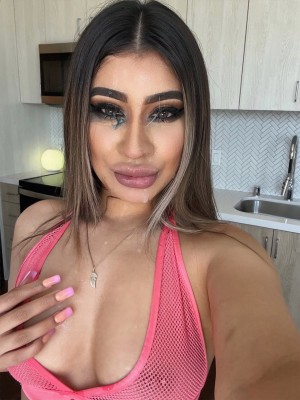 Mila Milkshake Photo #5