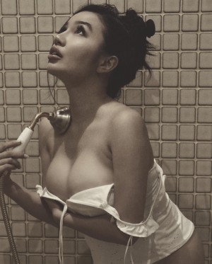 Monica Ardhea Photo #2