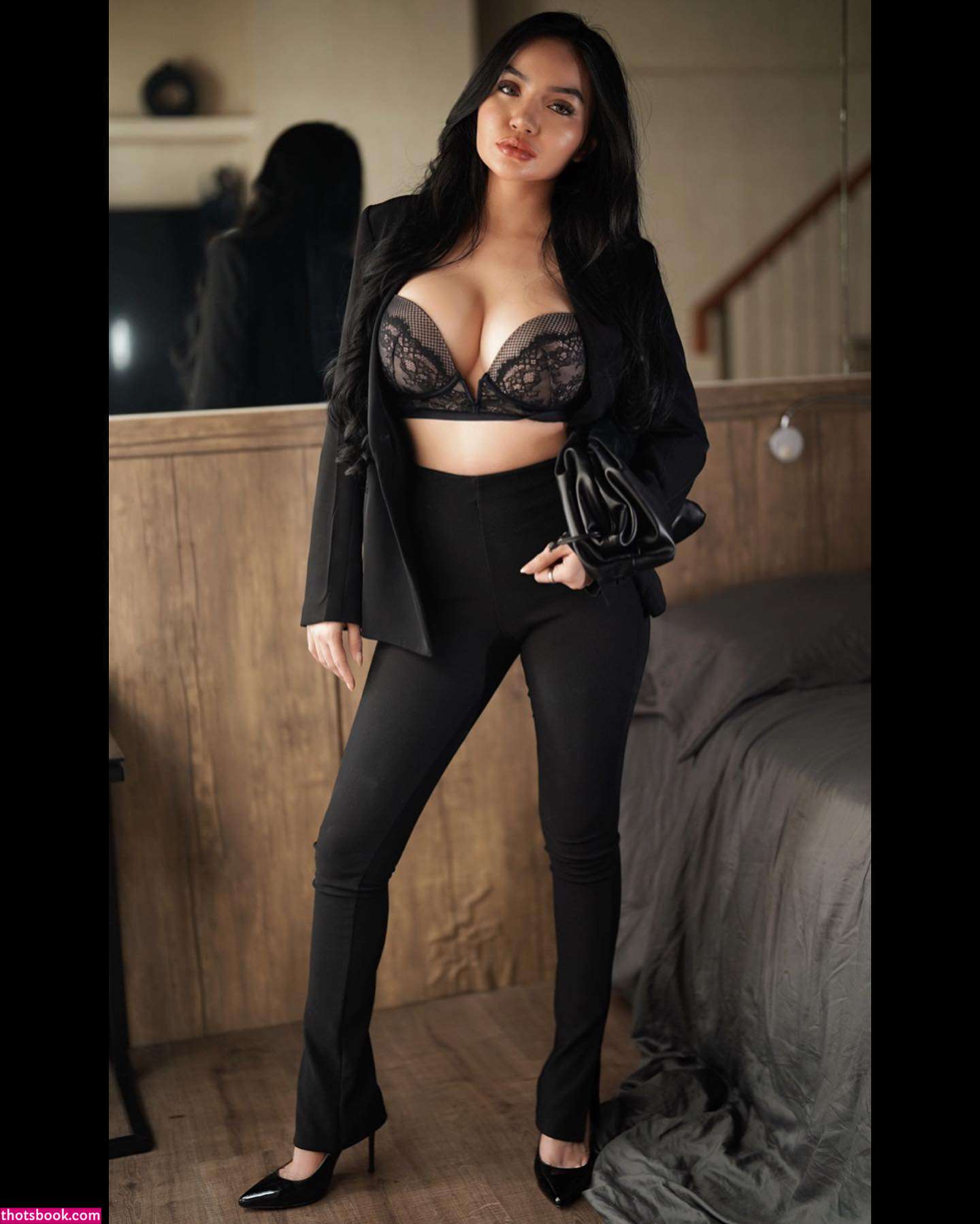 Monica Ardhea Photo #8