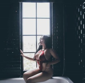 Monica Ardhea Photo #37