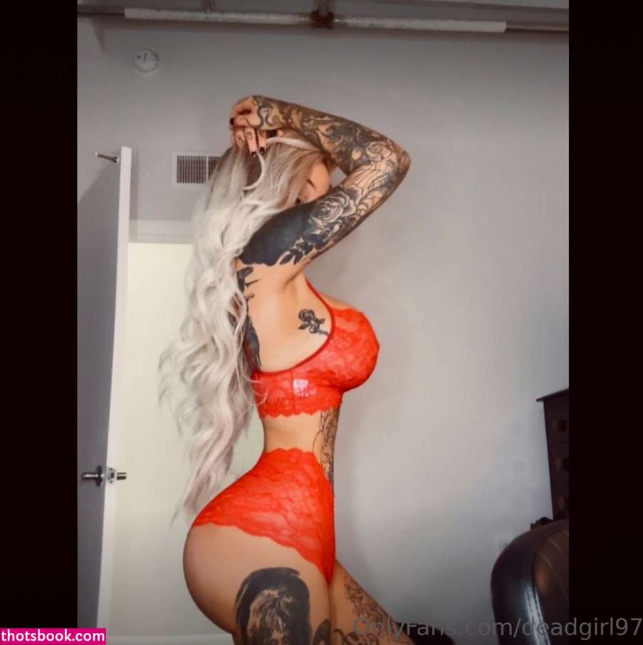 Screamqueen68 Photo #35