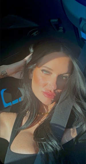 cherriezzontopp Photo #7