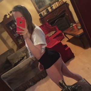 Danyela Benitez Photo #11