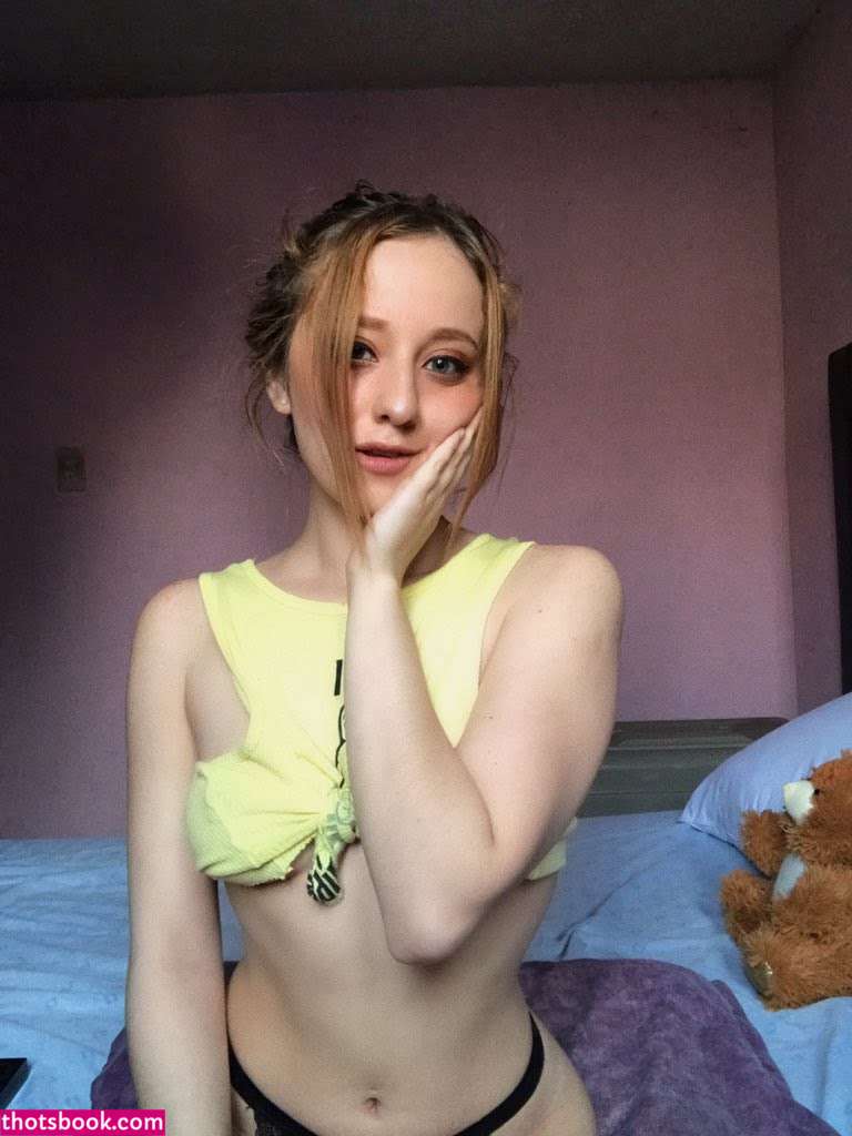 Danyela Benitez Photo #32