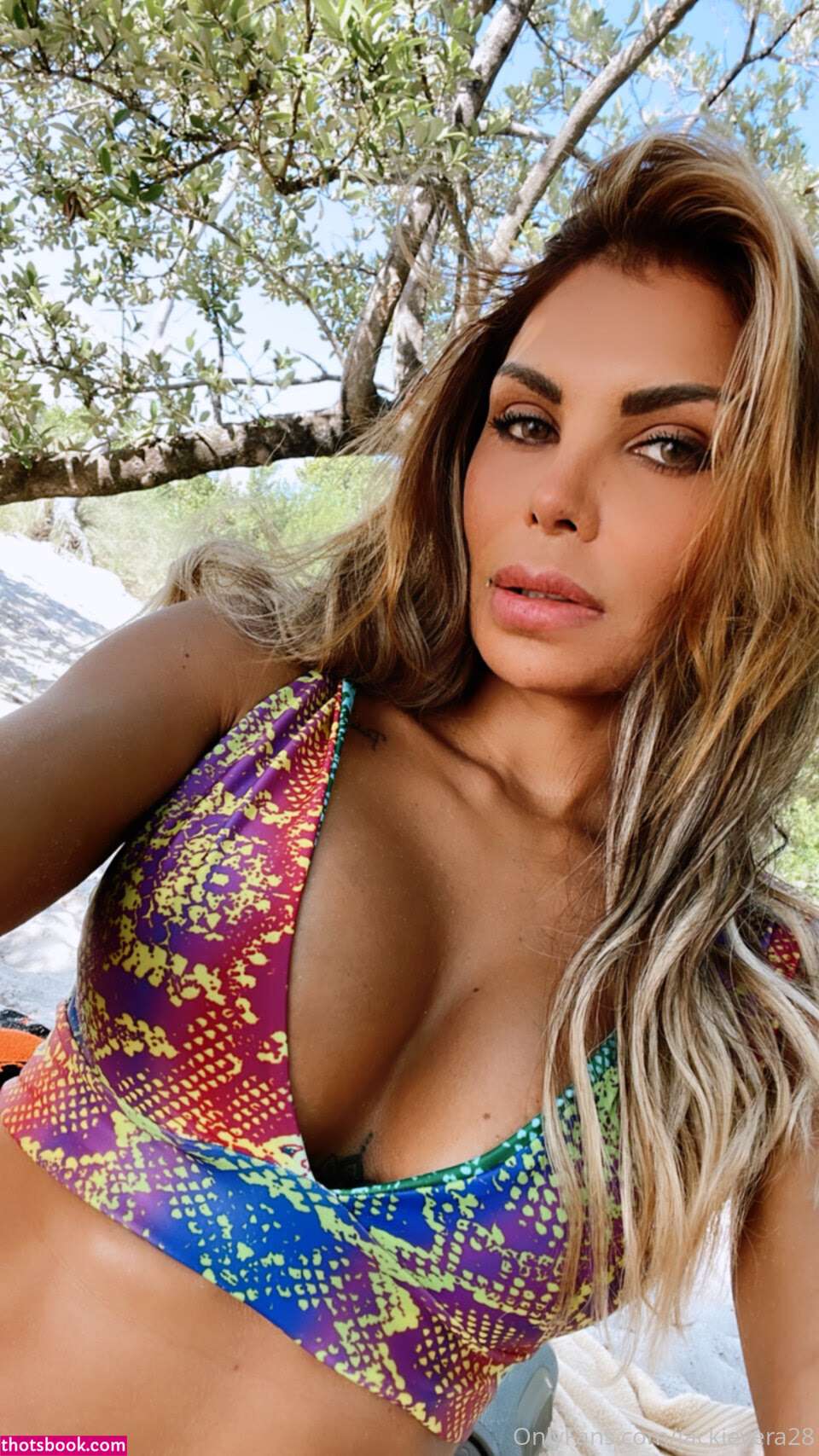 Jackie Vera Photo #40