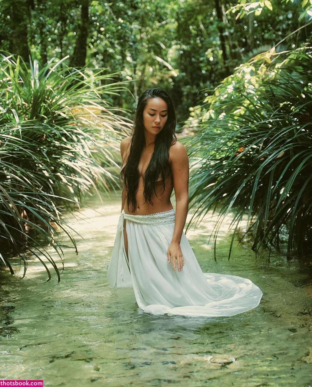 Lycia Calvet Photo #3