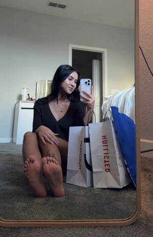 maneaterjade Photo #13